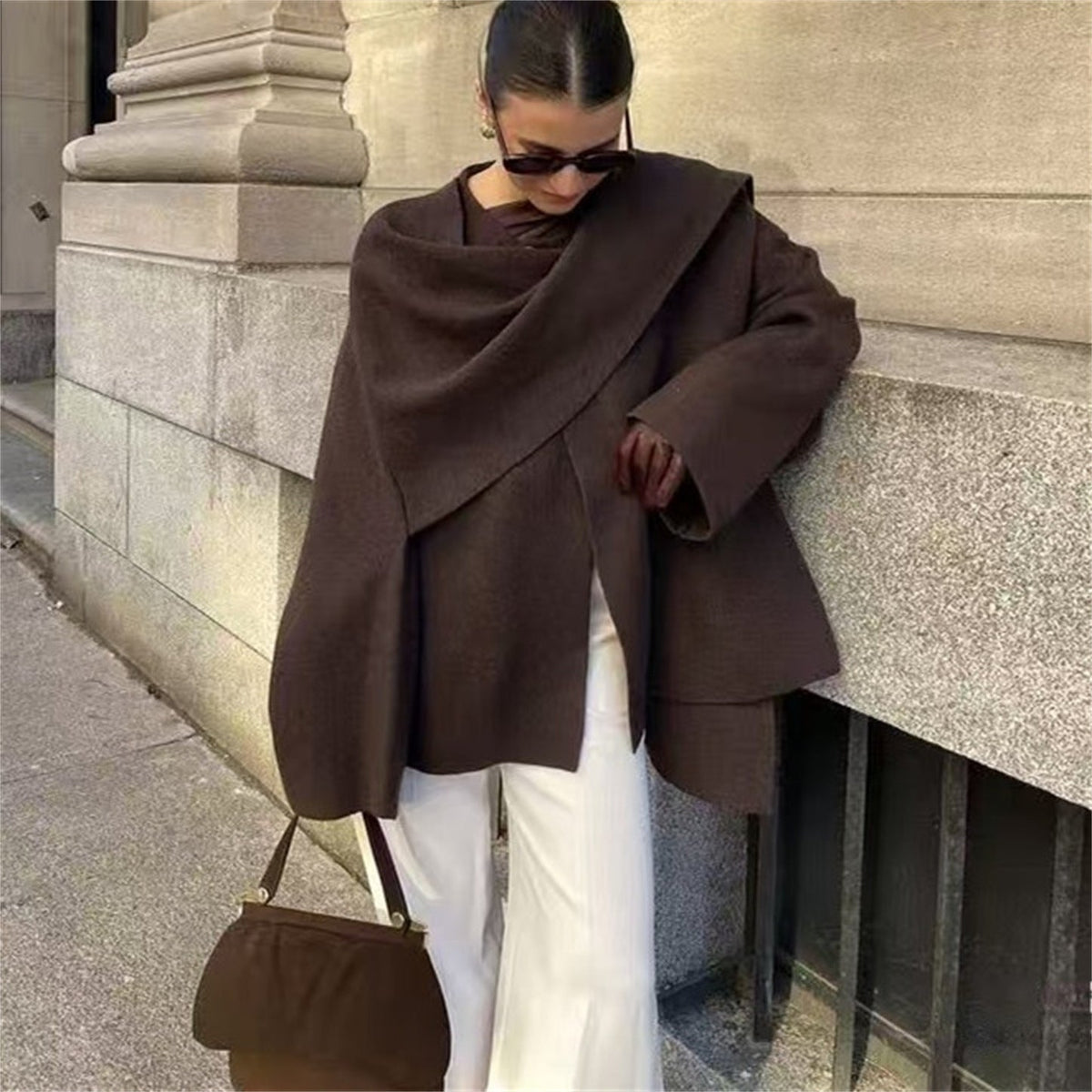 Essie Vintage Woolen Short Coat With Scarf In Brown
